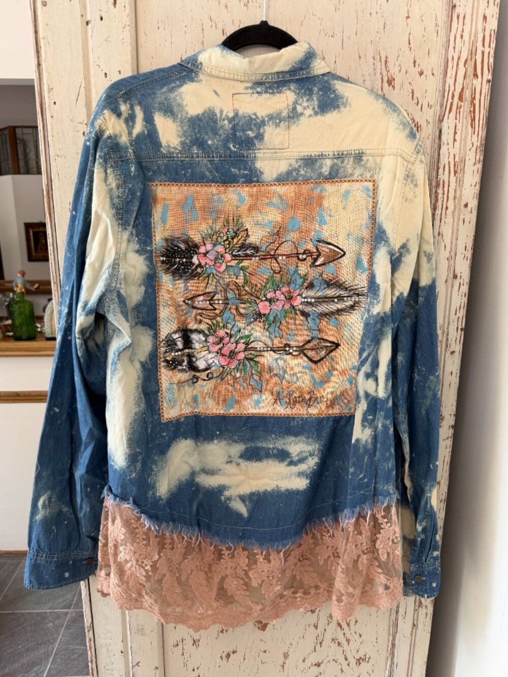 A RARE BIRD BLEACH OUT PATCH BACK RHINESTONE TRIM DENIM SHIRT - Picture 7 of 12